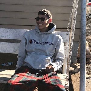 Meet your Posher, Gilbert